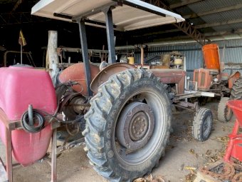 Massey Ferguson 65 Tractor