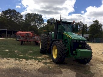 Under Auction - (A174) 2009 John Deere 8230 Tractor 