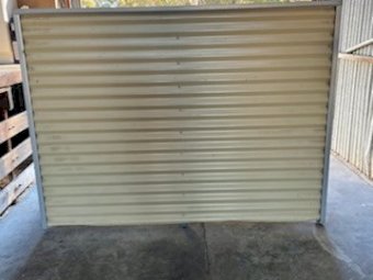 Auctioneers podium