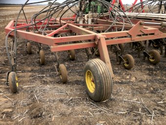 2019 Vaderstad Seed Hawk 915 Seeder