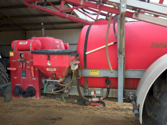 Under Auction - (A209) Silvan 4000L 30M Boomspray 