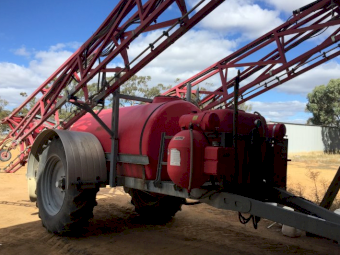 Under Auction - (A209) Silvan 4000L 30M Boomspray 