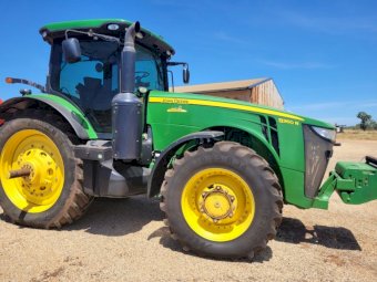 2012 John Deere 8360R Tractor