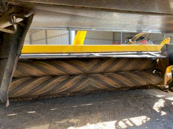 2015 New Holland SR200 Speedrower with 30' Honeybee Front & 16' Discbine & Windrower Cradle