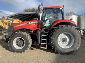 2011 Case IH 235 Magnum Tractor