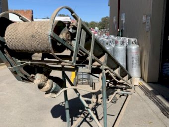 Grain Elevator for Grain or Bags