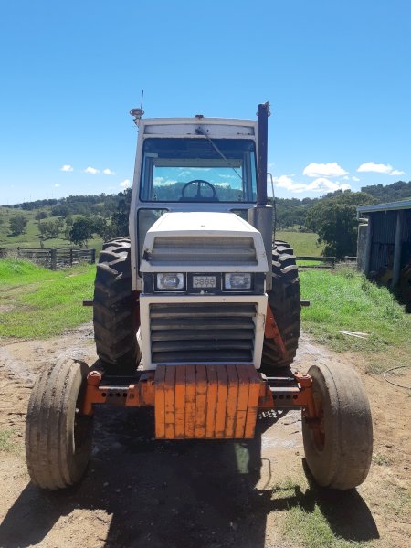 CASE 2090 Tractor