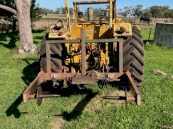 Chamberlain C670 Tractor