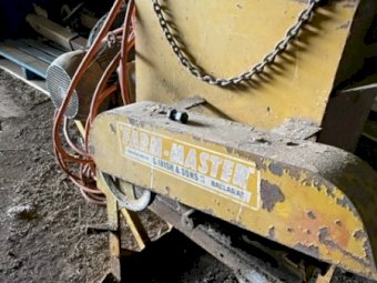 Farm Master Grain Crusher