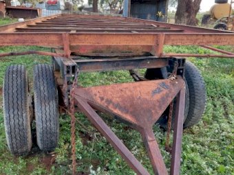 7m x 2.4m Hay trailer