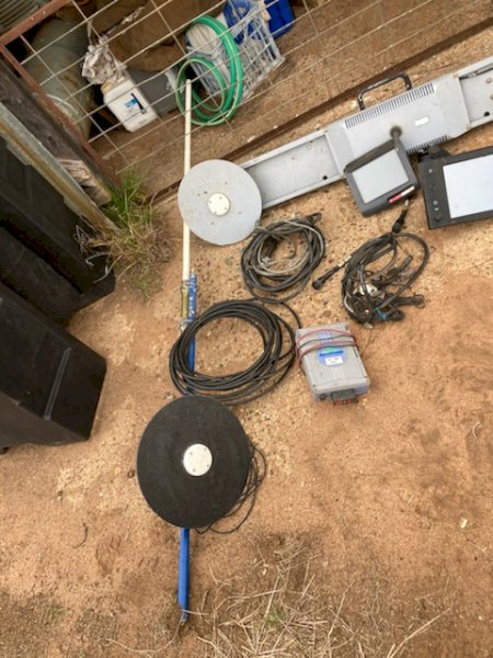 AutoFarm GPS and Base Station