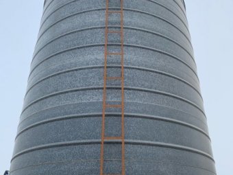 2 Cole  Cone Base self emptying  transportable Silos