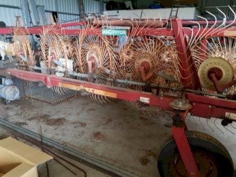 Sitrex Magnum 12 wheel V-Rake