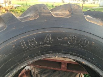 2 x Olympic Tubeless Tyres
