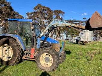 2001 New Holland TS100 Tractor with FEL **Price change** - ONO