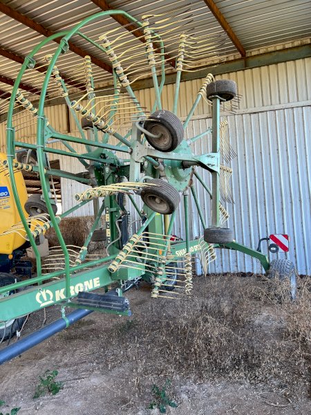 2017 Krone Swardo TC760 Twin Rotor Rake