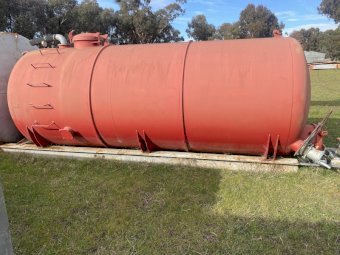 15000lt Gilltrap vacuum tank, pump, and suction hoses
