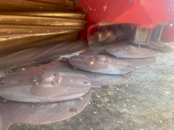 2020  Massey Ferguson Razor Bar Mower Front