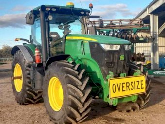 2015 John Deere 7210R Tractor