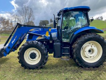 2006 New Holland TS115A with Challenge Loader