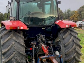 2007 McCormick CX105 Tractor