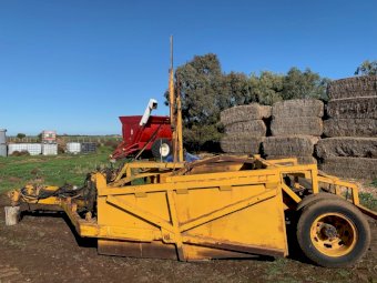 9ft E & I Laser Bucket