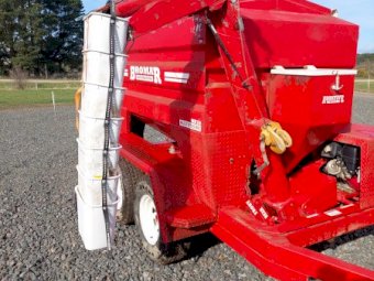 Under Auction - (A196) Bromar Engineering Multifeeder 