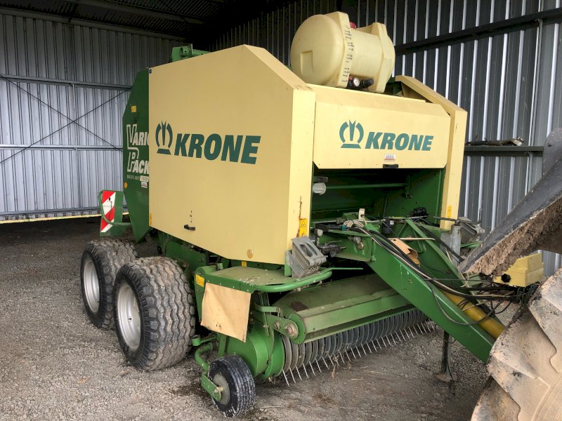 Krone 1500 Round Baler