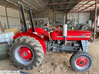 Massey Ferguson 135 Tractor,