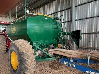 9000L Simplicity Air Seeder Cart
