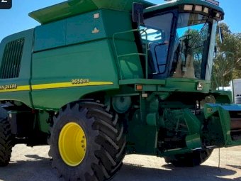 2003 John Deere 9650 STS Header with 936D Draper Front and Trailer