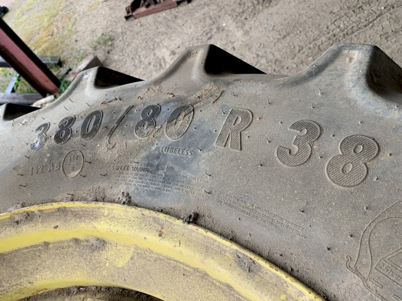Row crop Tractor tyres and rims 380/R38 rear and 12.4 R 28 fronts