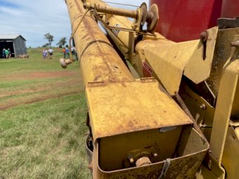 WANTED Auger Extension to suit New Holland 353 Mixer