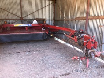 2013 New Holland 7230 Discbine