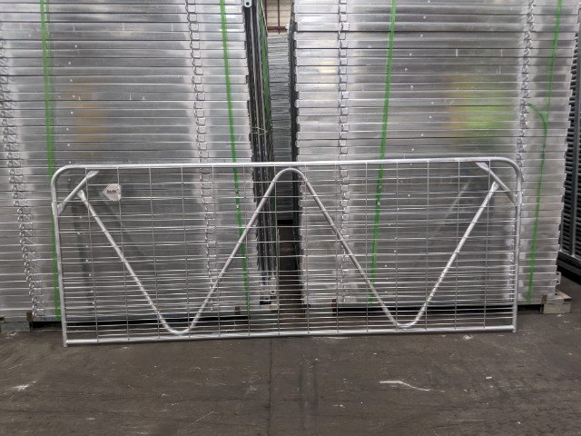 Under Auction - (A203) New AgBos 10-FT W-STAY FARM GATE Graduated Mesh 