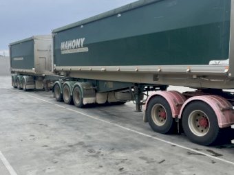2009 Sloanbuilt Stag B Double Tippers