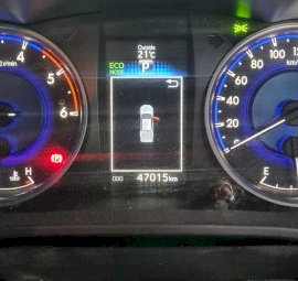 2016 Hilux SR5