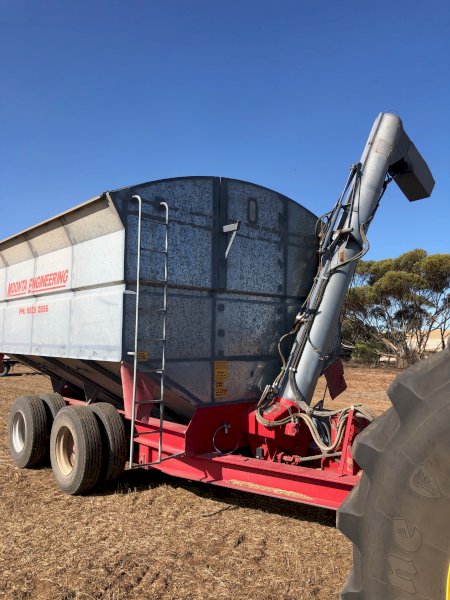 Moonta Engineering 30 tonne Chaser Bin