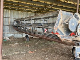 MacDon 3000 25' Windrower