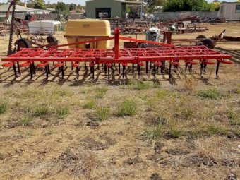 Massey Ferguson 3PL Scarifier