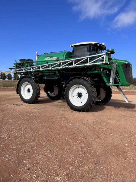 2014 Goldacres 6036 Self Propelled Crop Cruiser