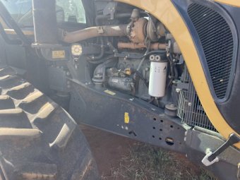 2010 Challenger MT765C Track Machine