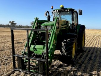 2017 John Deere 6140M Tractor with Loader