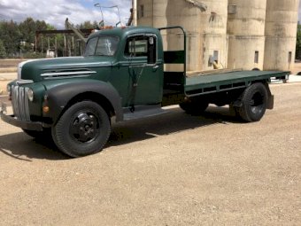 Ford Jailbar 1942 V 8 side valve