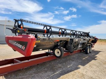 Case IH /MacDon 35 ft Draper Front