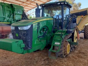 2015 John Deere 8370RT Tractor