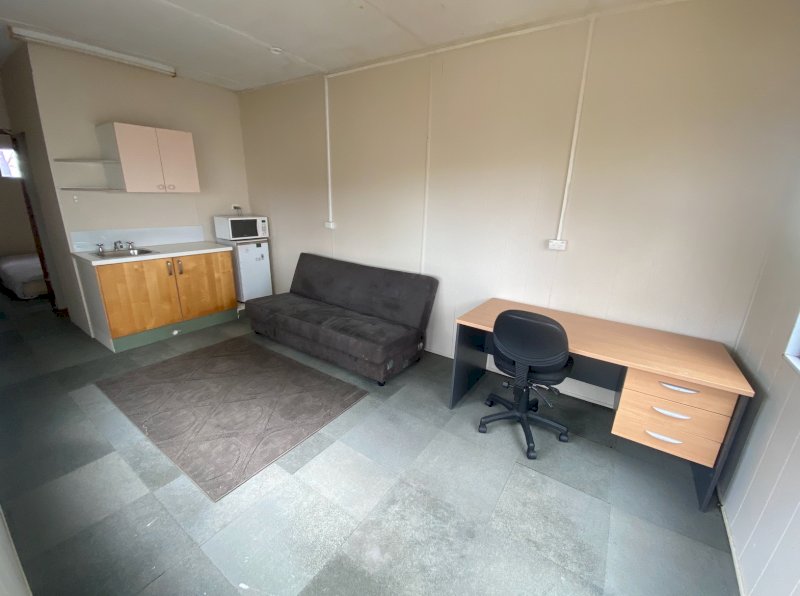 *Price Drop* 10m x 3m Relocatable