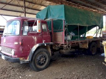 KGL Bedford 8t Diesel Tipper & 14ft Vennings Grouper