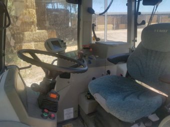 2004 Fendt Farmer 410 Vario Tractor