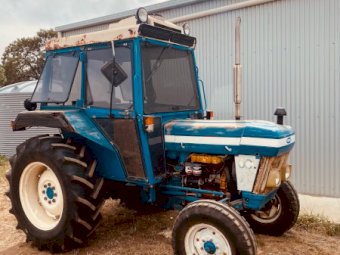 1986 Ford 4110 Tractor